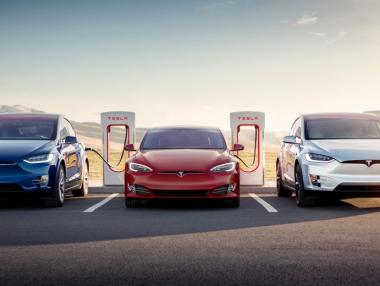 Tesla набра успешно $2.7 млрд. от пазарите