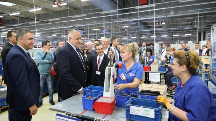 Борисов откри разширението на завода за авточасти в Русе