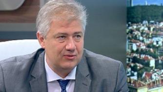 Проф. Асен Балтов: В България има прекалено много болници