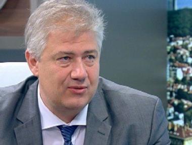 Проф. Асен Балтов: В България има прекалено много болници