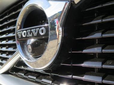 Volvo и Nissan започват съкращения на персонал в Европа