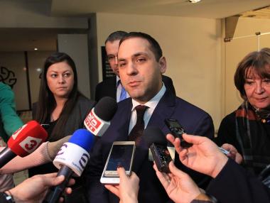 Караниколов: България е готова да произвежда автомобили