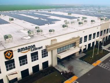 Бъфет е купил дял в Amazon за $900 млн.