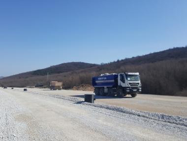 Догодина по „Хемус“ ще се пътува с час по-малко, обяви Борисов