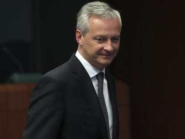 Еврото е пред невиждана досега заплаха, смята френският финансов министър