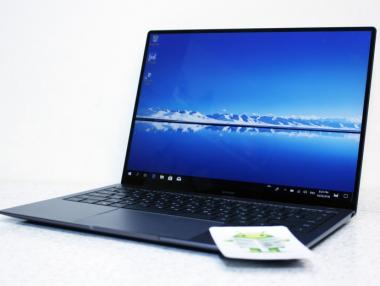 Microsoft спира да продава лаптопи на Huawei