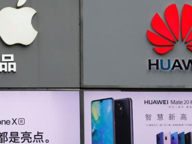 Големите мобилни оператори отлагат пускането на нови смартфони на Huawei