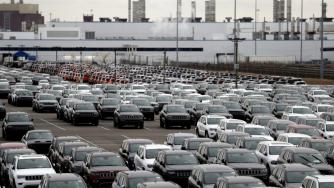 Fiat Chrysler и Renault преговарят за свързване на бизнеса