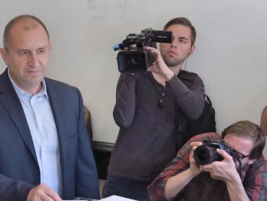 Радев наложи вето върху промените в Закона за държавната собственост