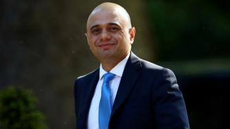 И вътрешният министър се гласи за премиер на Великобритания