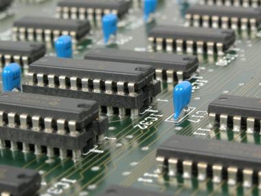 IT компания търси ученици за стаж през лятото