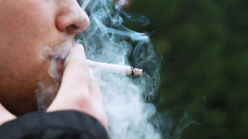 НСИ: 40% от мъжете и 18% от жените в България пушат всеки ден