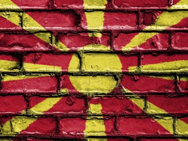 Северна Македония въвежда лимит за плащания в брой