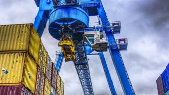 На какво се дължи глобалното забавяне на икономиката