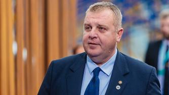 Каракачанов: Разумната цена за американските изтребители е 2 млрд. лв.