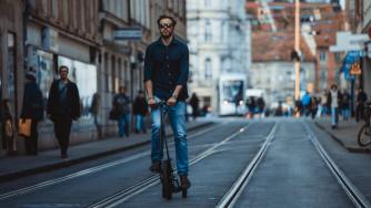 Crowdfunding – a Game for Advanced Players