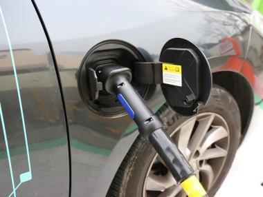 Електромобилите ще издават изкуствен звук при скорост над 20 км/ч от 1 юли