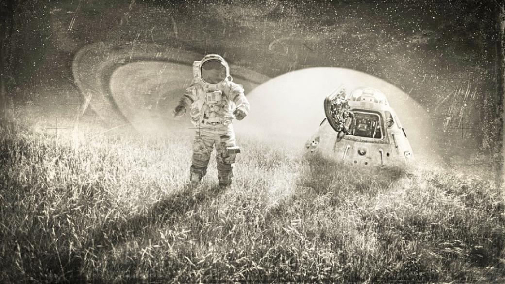 Безос: Blue Origin отива на Луната, за да „спаси Земята“