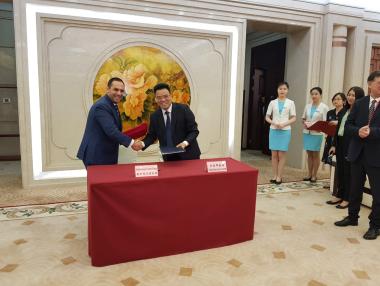 България засилва икономическите отношения с Нинбо