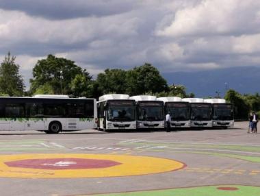 Столична община пусна още 20 нови автобуса по линиите 280 и 85