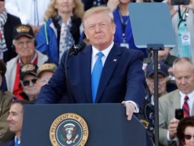 Тръмп се притеснява от сливането на United и Raytheon