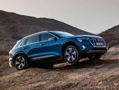 Audi изтегля от пазара първата си електрическа кола заради риск от пожар в батерията