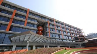 Умният говорител на Alibaba влиза в колите на Audi, Renault и Honda