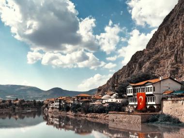 Турция запази лихвите непроменени за девети пореден месец