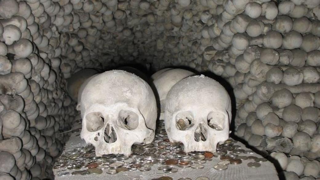 Църквата от 40 000 човешки скелета