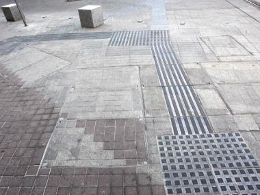 Премахват опасната пътека за незрящи от „Граф Игнатиев”