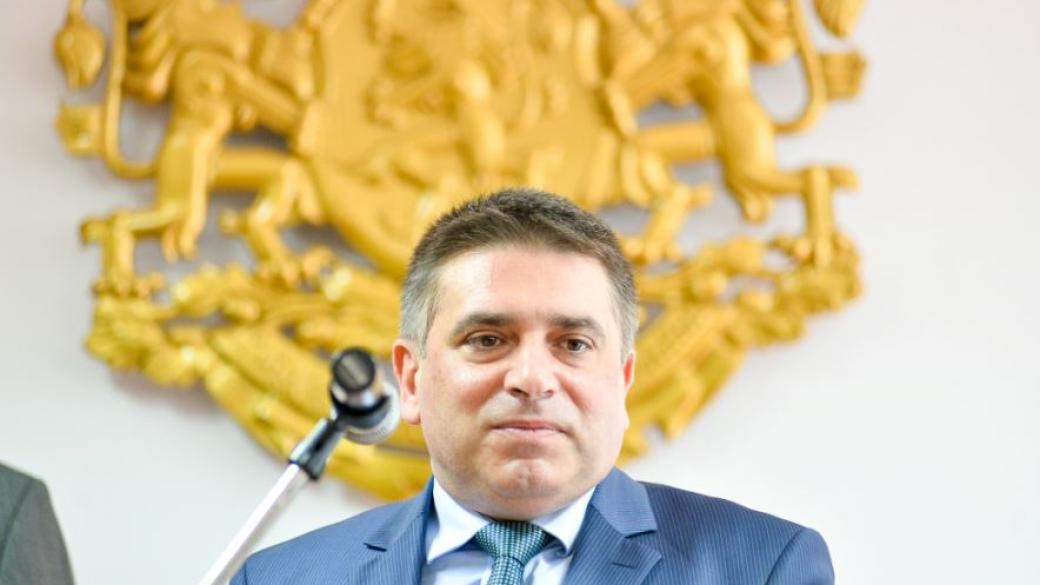 Кирилов подава оставка, ако до есента не отпадне мониторингът за правосъдие