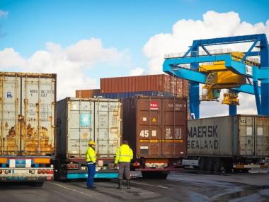 600 фирми с писмо до Тръмп да махне митата за Китай