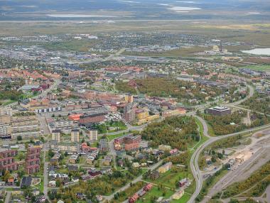 Швеция мести потъващ град с 2 мили на изток