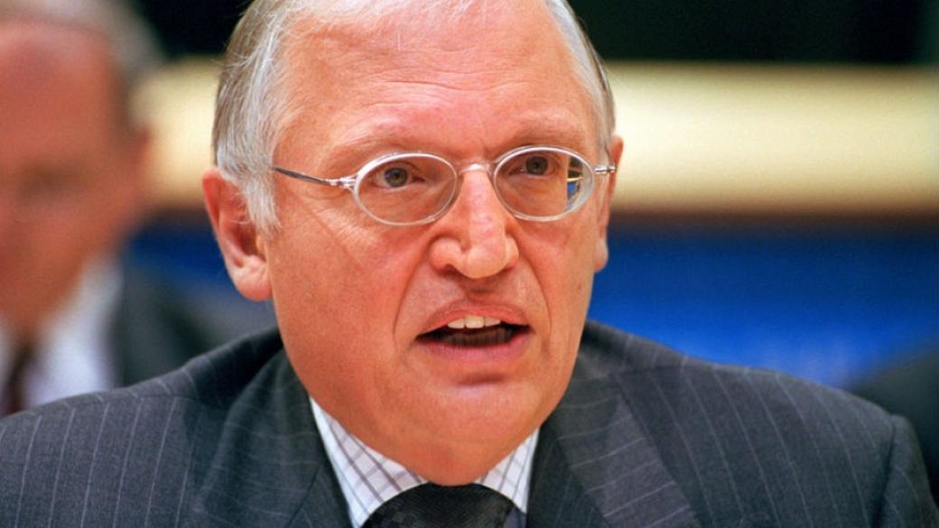 Гюнтер Ферхойген: Поведението на ЕС към България за Шенген е скандално