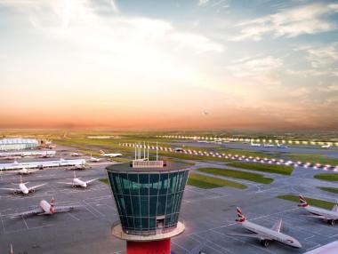 „Хийтроу“ ще има трета писта, под която ще минава магистрала