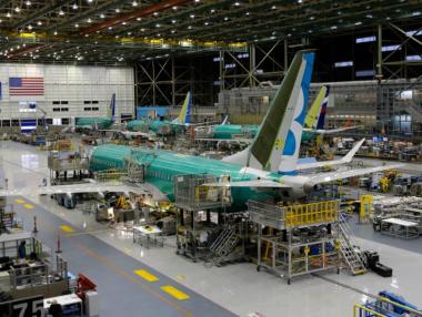 Boeing намери първи купувач за „заземения“ 737 Max