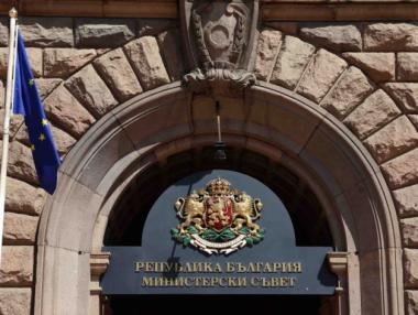 В КАТ-София се чака по 6 часа, установи Министерският съвет