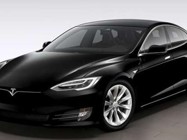 Черната Tesla вече ще е с 1000 долара по-скъпа