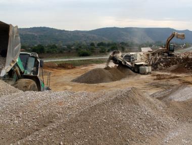 Обществени поръчки за 700 млн. лв. са с нарушения