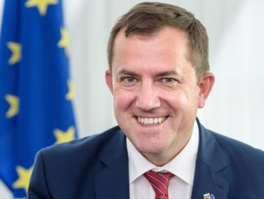 Еврокомисията мести Огнян Златев от България в Хърватия