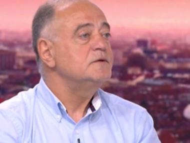 „КОНПИ е един спънат кон“