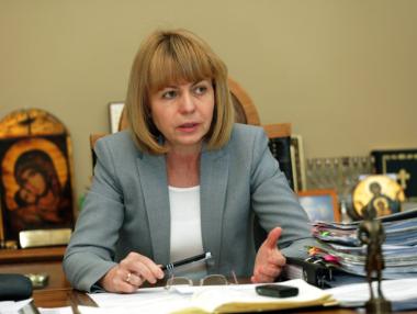 Шефът на строителен контрол подаде оставка, Фандъкова я прие