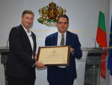 Coca-Cola ще инвестира 4 млн. лв. в центъра за финансови услуги във Варна