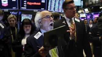 S&P 500 удари нов рекорд след договорката на Тръмп и Си