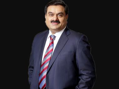 Милиардерът, който оцеля след терористична атака и отвличане