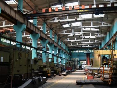 Големи предприятия свиват производството си заради скъпия ток