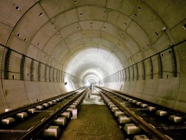 Част от третия лъч на метрото ще бъде готов до края на месеца