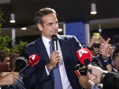 Мицотакис с абсолютно мнозинство в гръцкия парламент