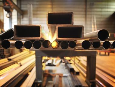 Тарифите на Тръмп вече затварят американски производители на стомана