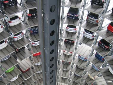 Продажбите на коли в Китай си поеха въздух след историческия спад